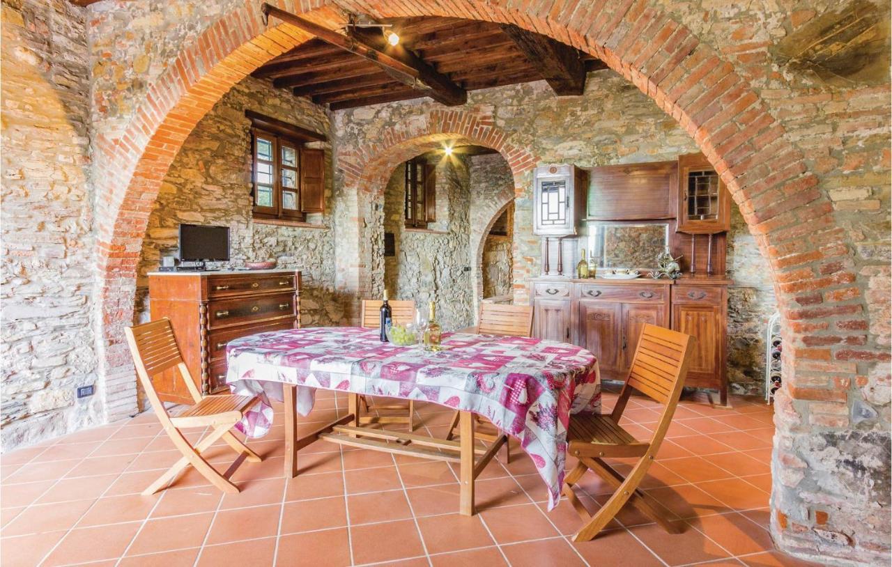 Beautiful Home In Pieve A Elici -Lu- With Kitchen Massarosa Luaran gambar